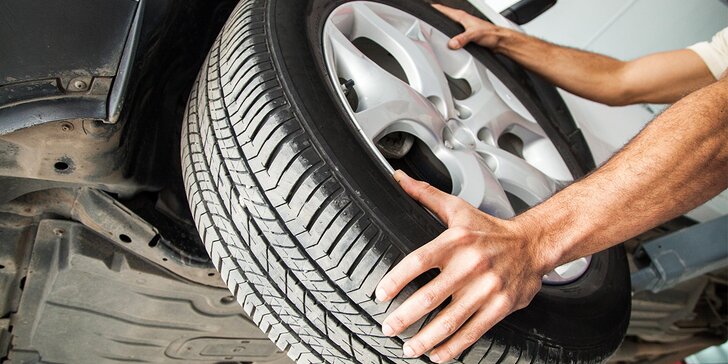 Příprava na zimu: kompletní přezutí pneumatik včetně vyvážení a nahuštění