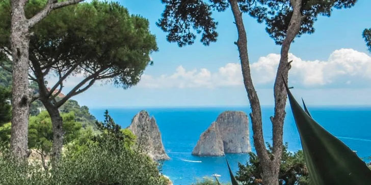 Řím, Neapol, Vesuv, Pompeje i Capri vč. dopravy a noclehů v hotelu se snídaní