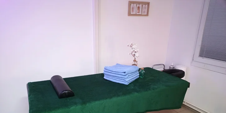 Masáž trvá 50 minut a bude zaměřena na záda, šíji, ruce, nohy, hýždě a prsní svaly.