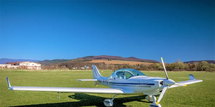 WT-9 Dynamic je športové lietadlo vyrobené na Slovensku