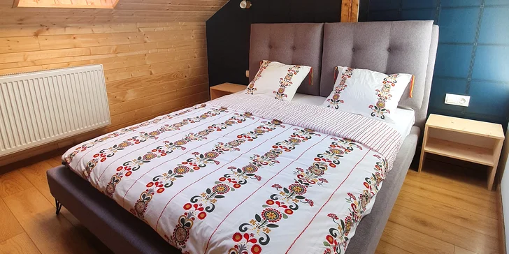 Ubytovaní budete na dvoulůžkovém pokoji třídy Lux nebo Klasik.