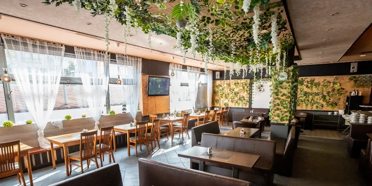 EWAS Restaurant - príjemná rodinná atmosféra a parkovanie zadarmo