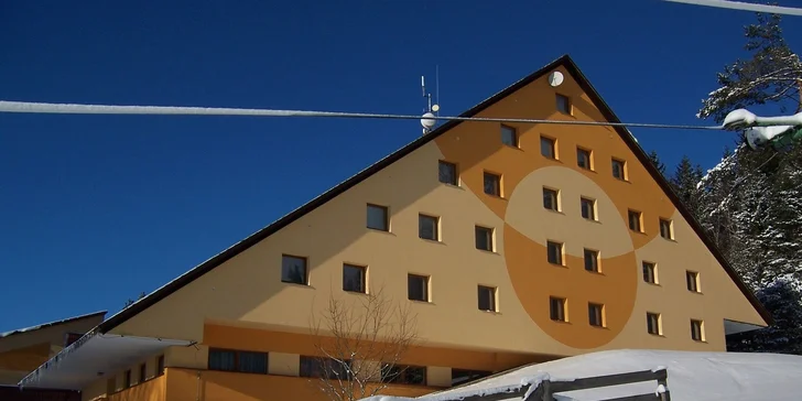 Lyžovačka i jarní pobyt se spoustou dalších služeb v Hotelu Svratka