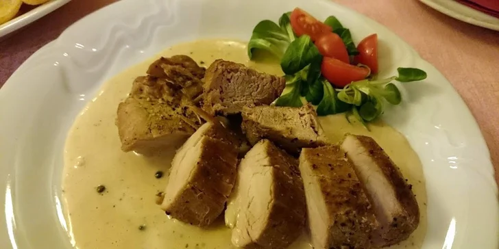 Otevřený voucher v hodnotě 400 Kč na konzumaci v Restauraci Lafayette