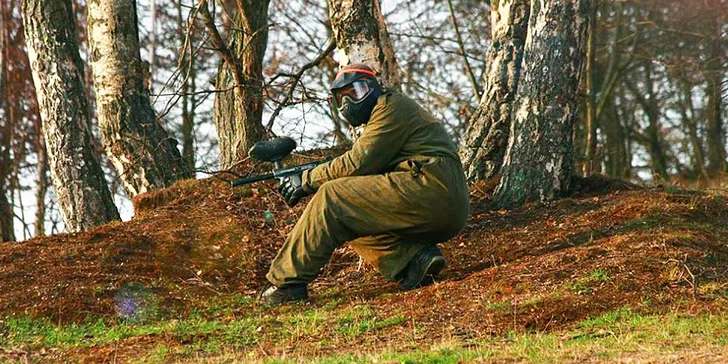 Nepřekonatelná paintballová přestřelka včetně vybavení a 100 kulí