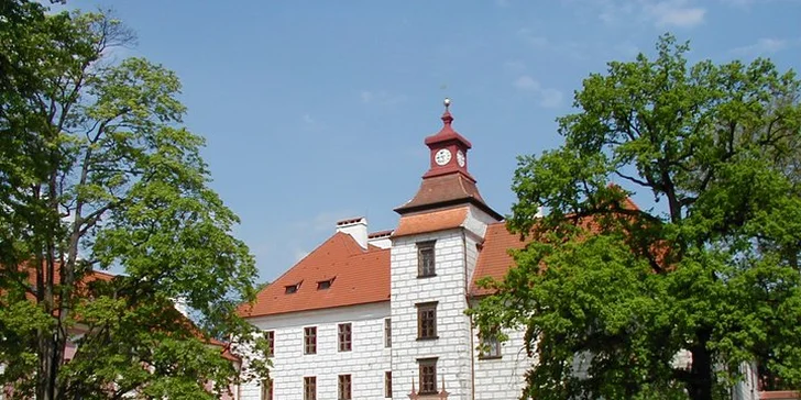 Vydatný relax v 4* hotelu pro dva v Třeboni