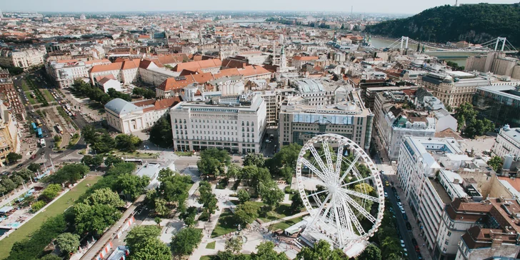 Námestie Erzsébet v centre Budapešti