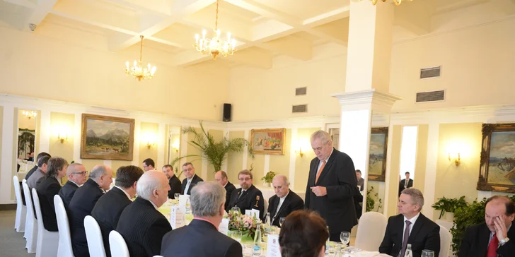 Hodujte jako prezident Miloš Zeman: 4chodové české menu s vínem a aperitivem