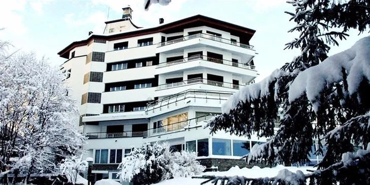 Lyžování v italské Aprice s polopenzí, dopravou i 3denním skipasem