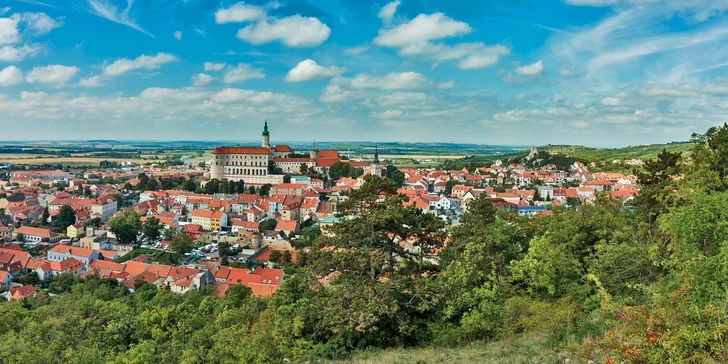 Podzimní odpočinek v centru Mikulova se snídaní a s možností degustace vína