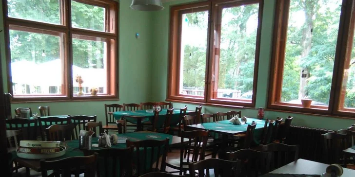 Masové hody se vším všudy pro dva i víc jedlíků