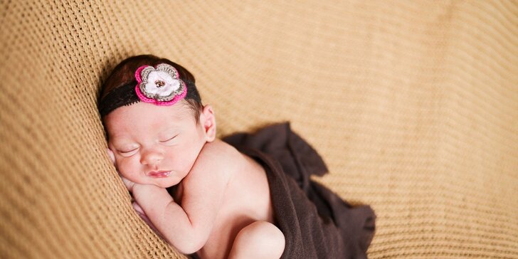Ateliérový fotobalíček Newborn – překrásné snímky vašich novorozeňátek