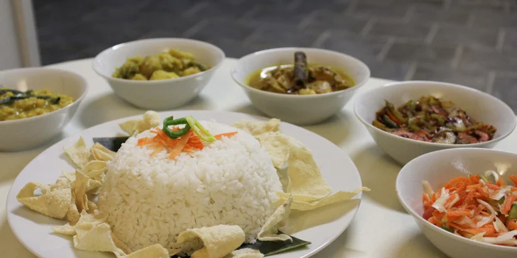 Degustační menu pro dva v jediné srílanské restauraci v Praze