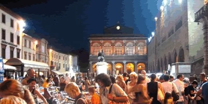 Celý den u moře v Itálii. Bibione, Caorle, Lido di Jesolo, Rimini nebo Riccione. Cesta tam i zpět, super prázdninové termíny a nádherné pláže!