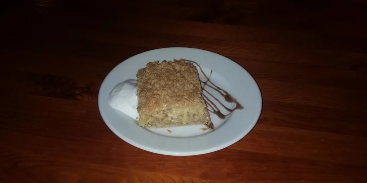Dvouchodové meníčko pro dva v restauraci ve stylu Feng Shui