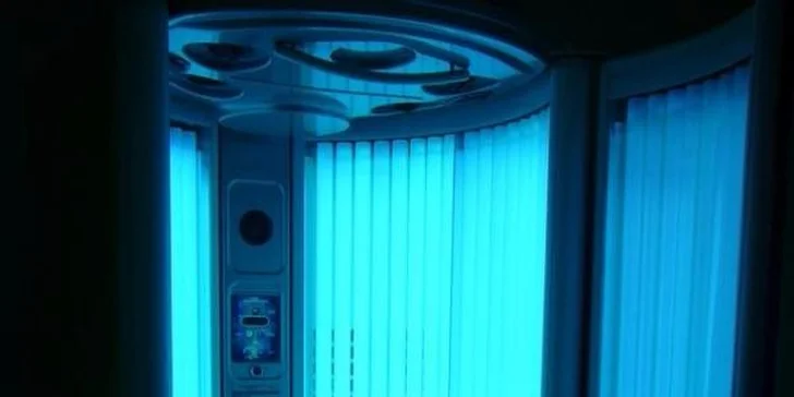 Hodinka dynamického squashe s následným relaxem ve wellness nebo bez