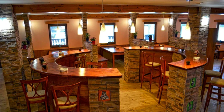 Dvouchodové meníčko pro dva v restauraci ve stylu Feng Shui