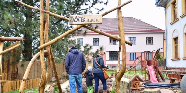 Celodenní vstupenky do minizoo uprostřed pohádkové říše