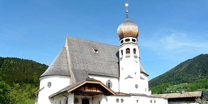 Výlety na Orlí hnízdo, do Salzburgu a na další místa