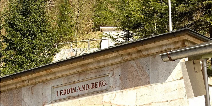 Výlety na Orlí hnízdo, do Salzburgu a na další místa