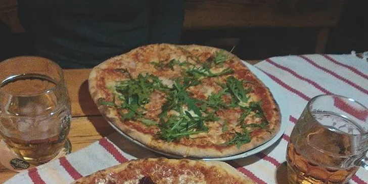 Dvě pizzy o Ø 32 cm dle vašeho gusta v restauraci Ratejna