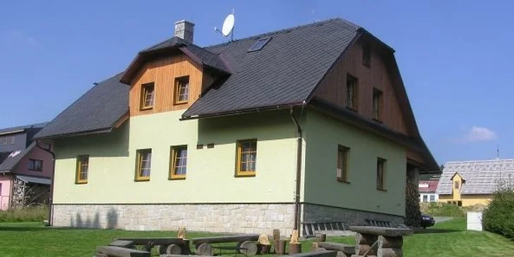 Týdenní pobyt v chalupě Pohoda v Jeseníkách. Komfortní ubytování až pro 22 lidí. Ideální na dovolenou pro partu přátel, sraz nebo teambuilding!