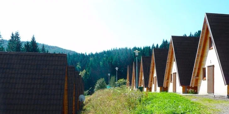 Jarní dovolená v moderních chatičkách v neposkvrněné přírodě Beskyd až na 4 dny
