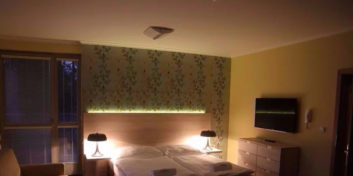 Parádní wellness v Harrachově s večerním all-inclusive na nápoje. Platnost na celé prázdniny!