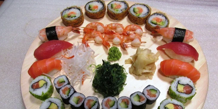 Malé či velké sushi menu v Sushi Miomi – chuťový zážitek i pastva pro oči