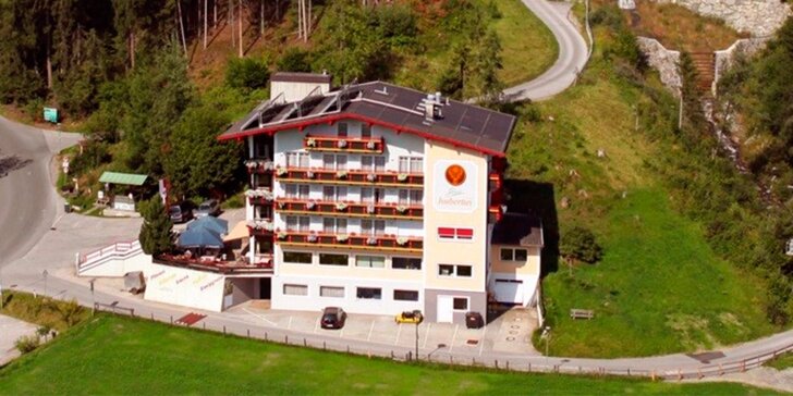 4 dny na horském vzduchu v Tyrolsku s jídlem i wellness. Dítě do 10,99 zdarma.