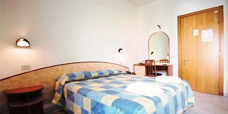Pobyt v italském hotelu s bazénem a polopenzí