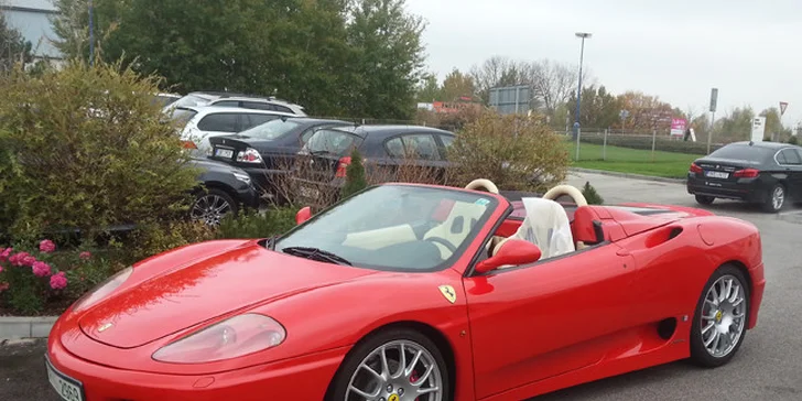 Zážitková jízda po dálnici ve Ferrari F360