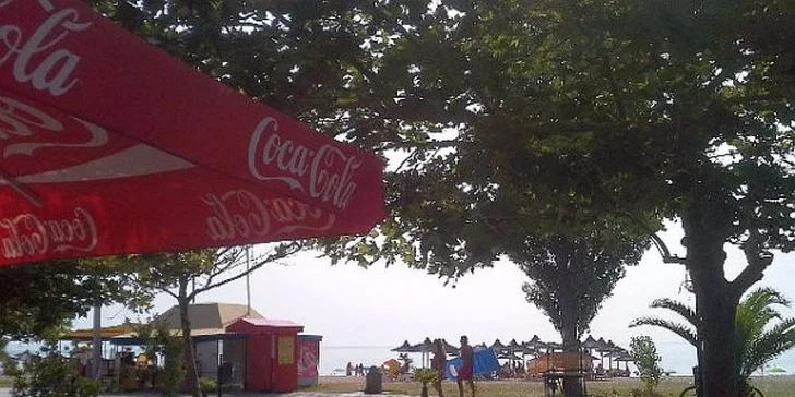 Až 12 dní v apartmánech na řeckém poloostrově Chalkidiki s polopenzí