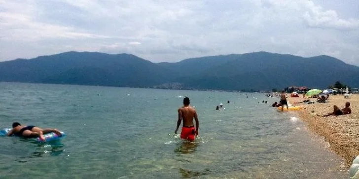 Až 12 dní v apartmánech na řeckém poloostrově Chalkidiki s polopenzí