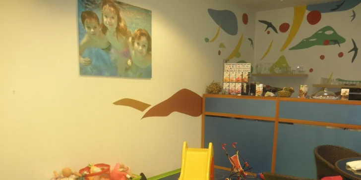 12 lekcí jarního plavání pro děti od 6 měsíců do 5 let v Ďáblicích