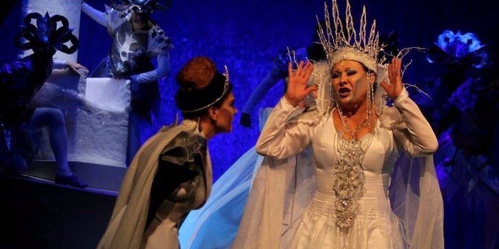 Sněhová královna či Kapka medu pro Verunku s 30% slevou v divadle Hybernia