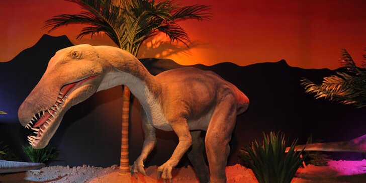 Vzrušující návštěva Prehistoric parku Chvalovice s pohyblivými dinosaury