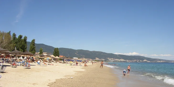 Až 12 dní v apartmánech na řeckém poloostrově Chalkidiki s polopenzí