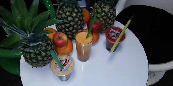Vitamínová bomba: 2 poctivé freshe s chia semínky