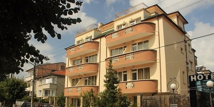 Do Bulharska letecky – 8 dní v půvabném letovisku Primorsko