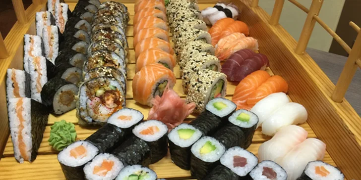 Skvěle namíchané sushi sety v King Sheng – 25 až 95 kusů