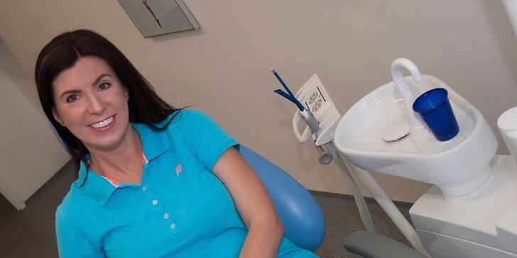 Zářivý úsměv a zdravé zuby díky dentální hygieně s Air Flow