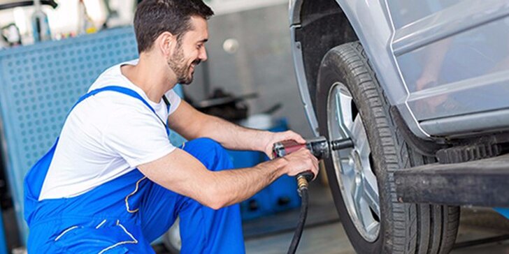 Přezutí pneumatik včetně vyvážení, dohuštění a závaží