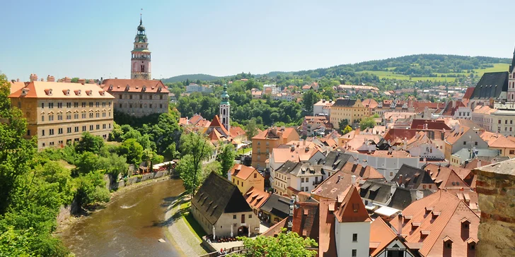 Scenérie Krumlova vám učarují.