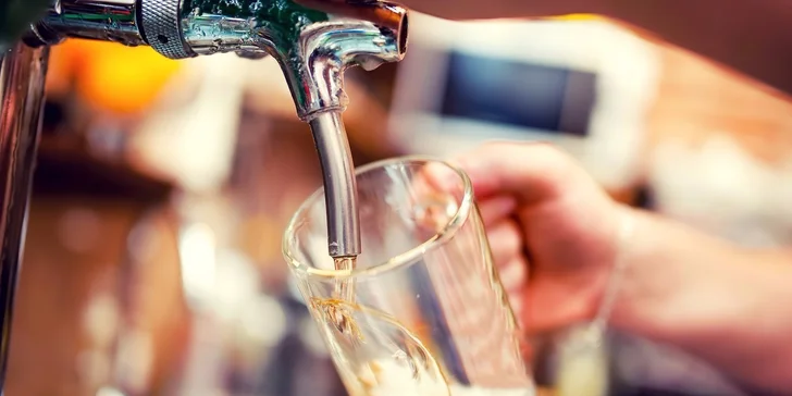 Vydatný raut v Restaurantu Flora – steaky i tatarák