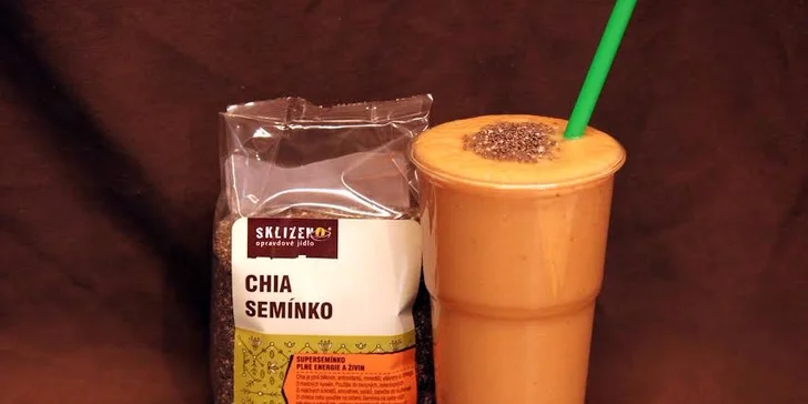 Labužnické Sklizeno míchá ovocnou bombu – 300ml smoothie s chia semínky