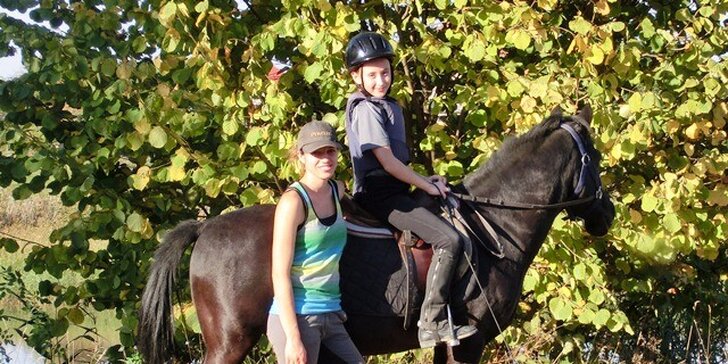 Báječné léto v koňském sedle – dětský jezdecký tábor s výukou angličtiny