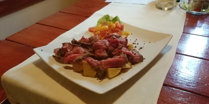 Dorůžova upečený roastbeef pro dva labužníky
