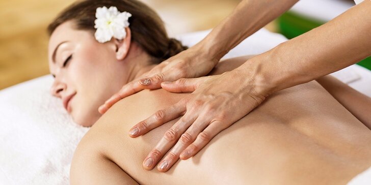 Relaxace těla i duše - aroma masáž v beauty studiu Oliva