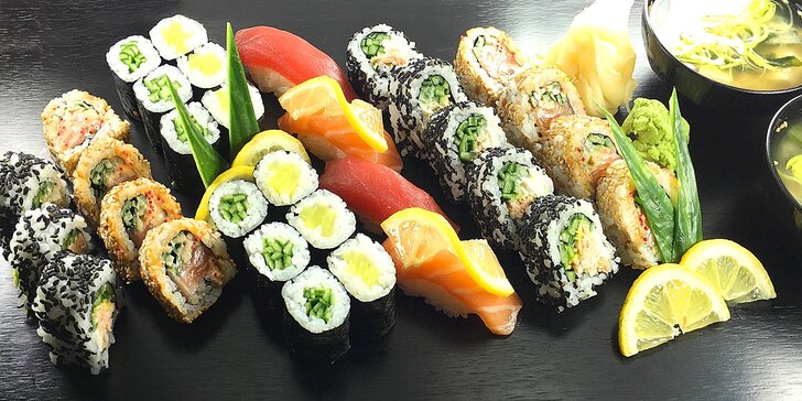 Sushi set Waribiki s 34 nebo 38 lahodnými rolkami a polévkou miso pro 2